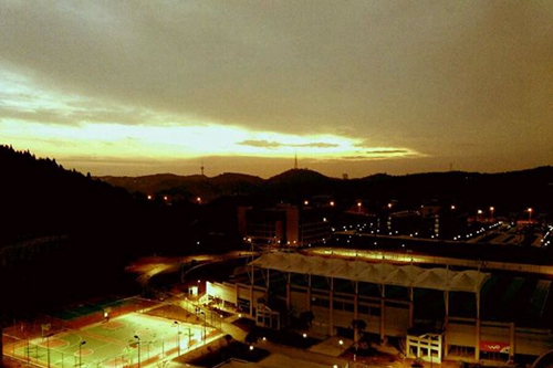 四川護(hù)理職業(yè)學(xué)院校園夜景