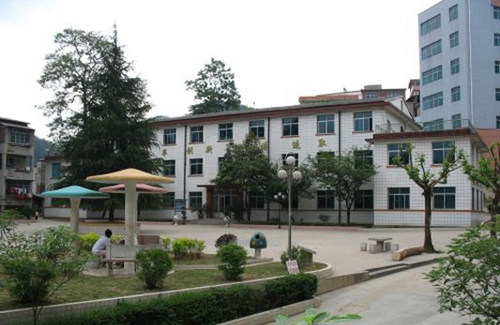 貴州省電子信息高級技工學(xué)校花園