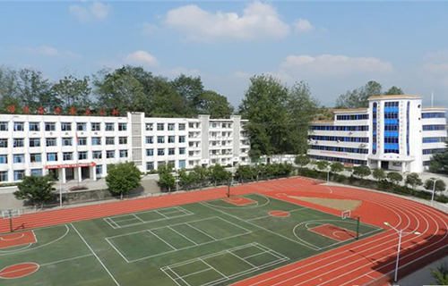 重慶墊江縣第一職業(yè)中學學校操場