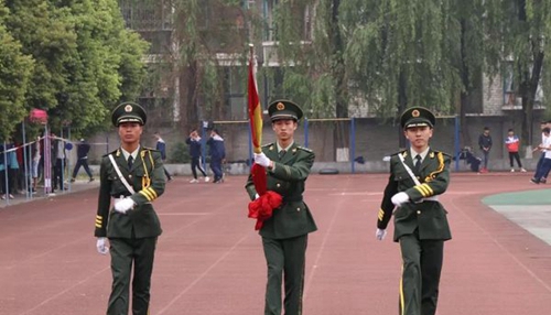 四川交通運(yùn)輸職業(yè)學(xué)校國旗護(hù)衛(wèi)隊(duì)