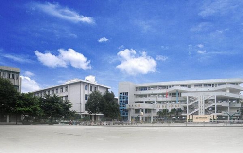 四川省成都市禮儀職業(yè)中學西區(qū)校園