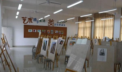 成都石化工業(yè)學(xué)校實(shí)訓(xùn)設(shè)備6