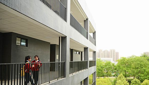成都市現(xiàn)代職業(yè)技術(shù)學(xué)校學(xué)校新校區(qū)5