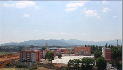 綏陽(yáng)縣中等職業(yè)學(xué)校(綏陽(yáng)職校)全景3