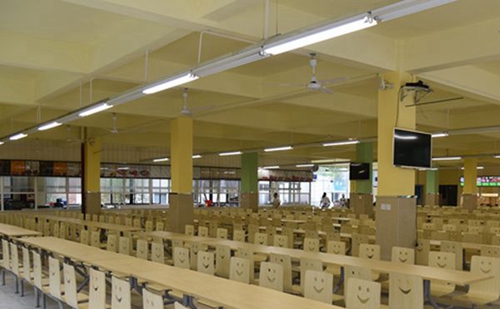 四川核工業(yè)技師學院成都溫江校區(qū)學校食堂
