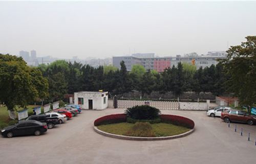 重慶萬州電子信息工程學(xué)校校園風(fēng)光】