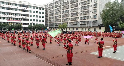 巴中市恩陽(yáng)區(qū)職業(yè)中學(xué)武 韻