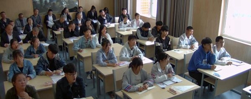 巴中市巴州區(qū)化成職業(yè)中學(xué)聽(tīng)評(píng)課