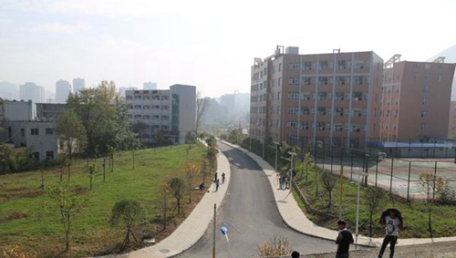 六盤水職業(yè)技術(shù)學(xué)院風(fēng)景