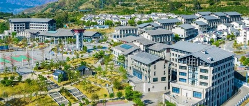攀枝花市高級(jí)技工學(xué)校東苑（康養(yǎng)學(xué)院）全景