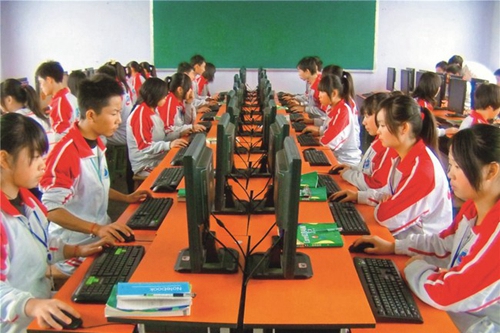 資中電子工程職業(yè)技術(shù)學(xué)校計(jì)算機(jī)實(shí)訓(xùn)（2）