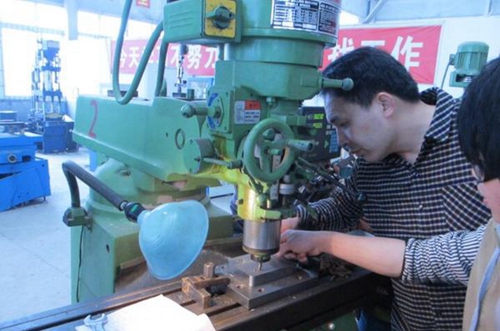 廣安市武勝嘉陵職業(yè)技術學校模具專業(yè)5