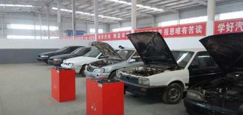 廣安市武勝嘉陵職業(yè)技術學校汽修專業(yè)2