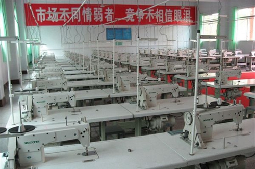岳池縣職業(yè)技術(shù)學校服裝實訓(xùn)中心