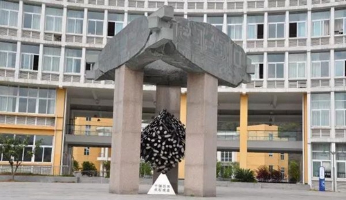 四川省青川縣職業(yè)高級(jí)中學(xué)校園建筑