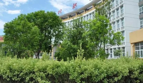 四川省青川縣職業(yè)高級(jí)中學(xué)校園綠化