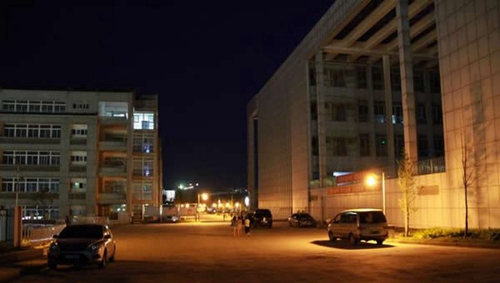 貴陽護(hù)理職業(yè)學(xué)院中專部校園夜景