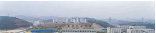 岑鞏縣中等職業(yè)技術(shù)學(xué)校全景
