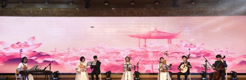 西南醫(yī)科大學(xué)附屬醫(yī)院衛(wèi)生學(xué)校（瀘州衛(wèi)校）樂器演奏
