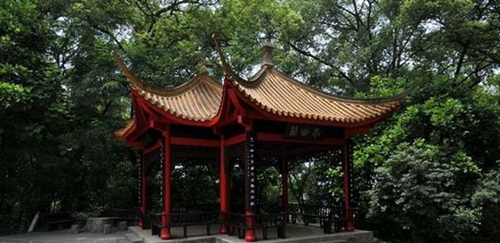 西南醫(yī)科大學(xué)附屬醫(yī)院衛(wèi)生學(xué)校（瀘州衛(wèi)校）同心亭