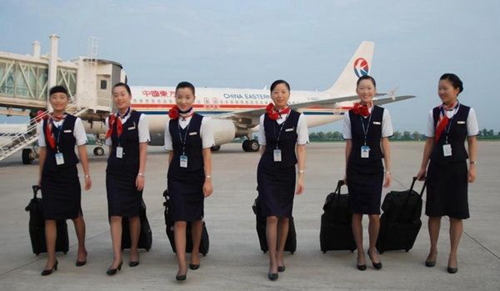 眉山市華西航空旅游學(xué)?？罩谐藙?wù)專業(yè)