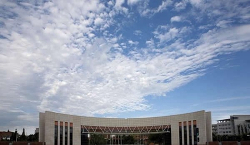 四川建筑職業(yè)技術(shù)學(xué)院德陽(yáng)校區(qū)西大門