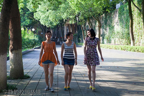 重慶科創(chuàng)職業(yè)學院寧靜的校園環(huán)境