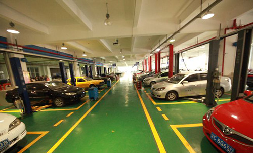 重慶電訊職業(yè)學(xué)院汽車實(shí)訓(xùn)中心