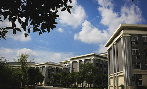 重慶能源職業(yè)學院校園大樓