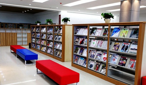 眉山藥科職業(yè)學(xué)院圖書館內(nèi)部