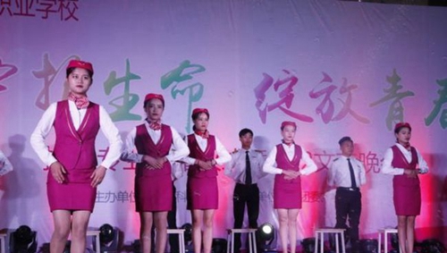 貴州省貴陽市經(jīng)貿(mào)職業(yè)學(xué)校航空專業(yè)風(fēng)采