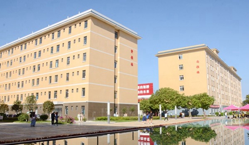 四川電子機械職業(yè)技術(shù)學(xué)院生活服務(wù)區(qū)
