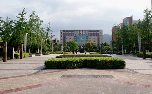 重慶市南川隆化職業(yè)中學校學校環(huán)境、環(huán)境怎么樣