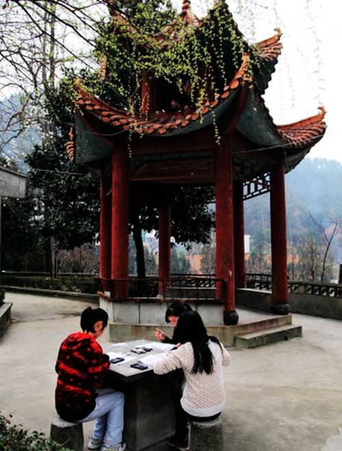 黔南民族醫(yī)學(xué)高等?？茖W(xué)校校園生活