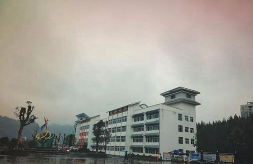 銅仁職業(yè)技術(shù)學(xué)院校園風(fēng)貌