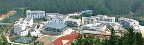 貴州盛華職業(yè)學院學校全景圖