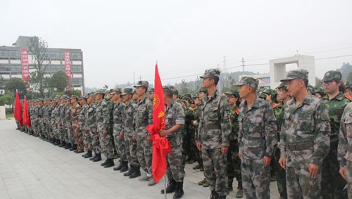 畢節(jié)醫(yī)學(xué)高等?？茖W(xué)校軍訓(xùn)2