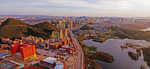  貴州建設(shè)職業(yè)技術(shù)學(xué)院校園鳥(niǎo)瞰