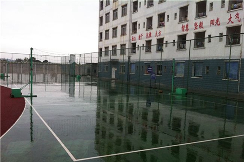綿陽市豐谷中學(xué)排球場(chǎng)