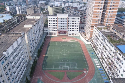 簡(jiǎn)陽(yáng)市陽(yáng)安中學(xué)校園俯拍
