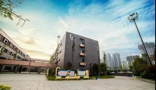 成都市實驗外國語學(xué)校教學(xué)大樓2