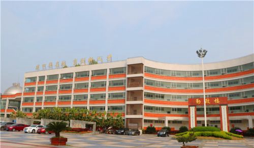 蓬溪中學教學樓