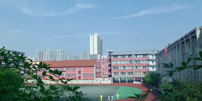 成都市通錦中學校運動場