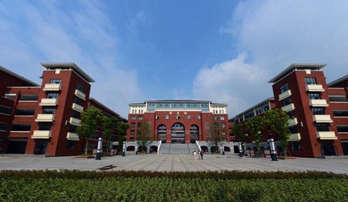 四川省成都市新都一中圖書館外景（正面）