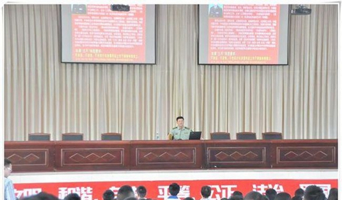 都江堰市八一聚源高級中學(xué)國防教育