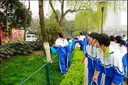 四川大學附屬中學(成都12中)品味素養(yǎng)教育