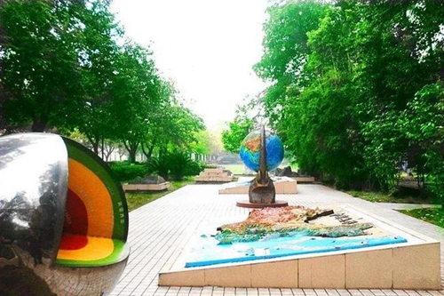 成都市青白江中學(xué)校園建筑