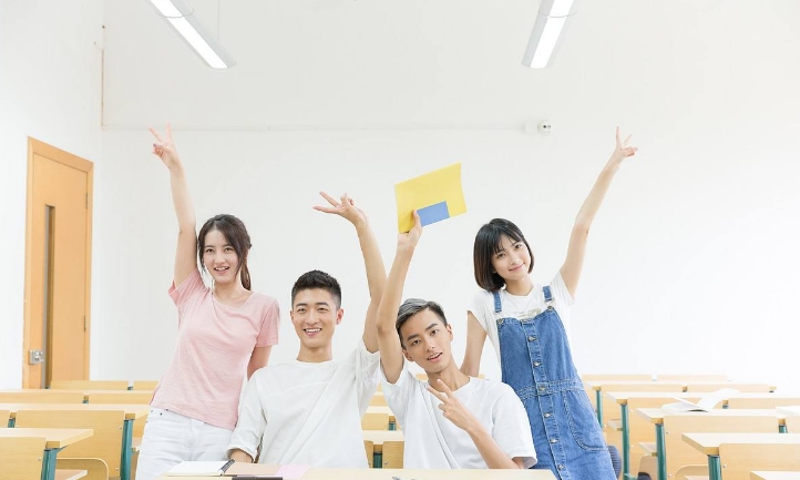 2022年重慶微電子工業(yè)學(xué)校的招生專業(yè)有哪些? 