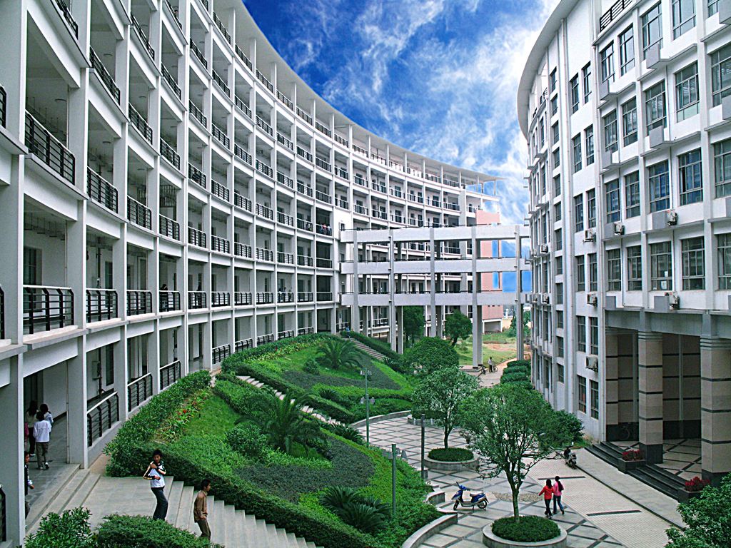 2022年重慶市第二交通技工學(xué)校開學(xué)時間是多久呢？