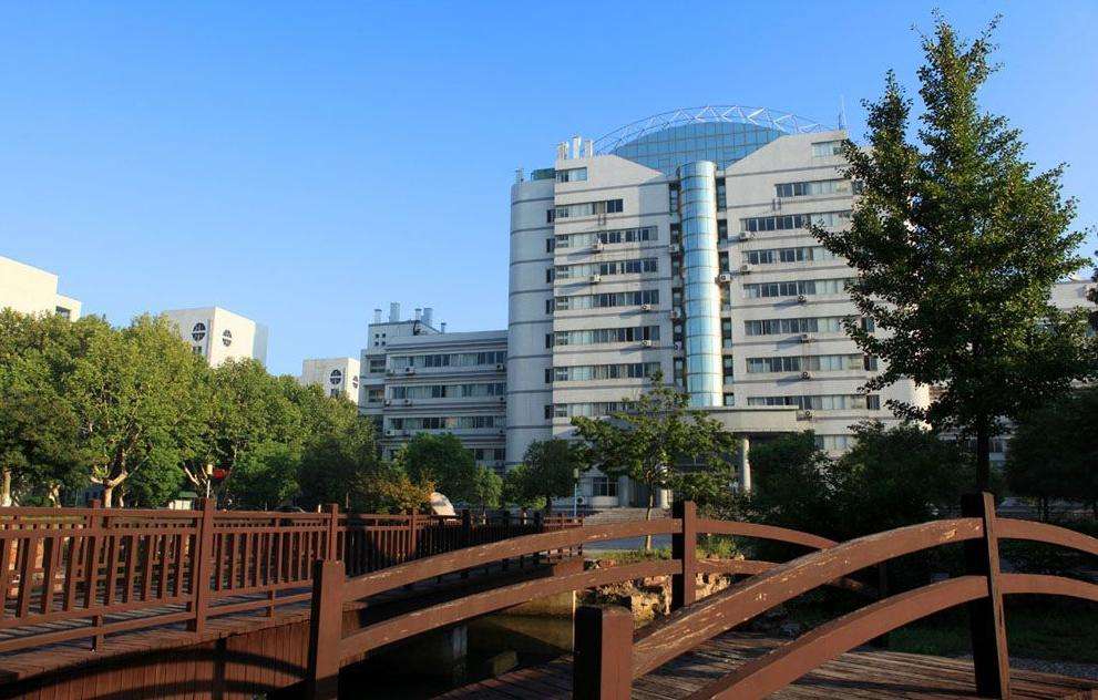 2022年重慶市第二交通技工學(xué)校開學(xué)時間是多久呢？